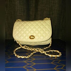 Vtg 80’s TONI White GENUINE LEATHER Quilted Handbag Purse Zipper